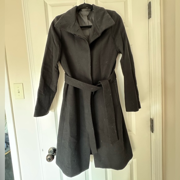 Uniqlo Black Trench Coat with Belted Waist, Women’s XS - Picture 1 of 5